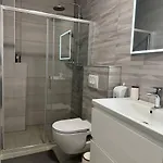 Daire Exclusive Vista Hills Blue Horizon