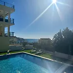 Exclusive Vista Hills Blue Horizon