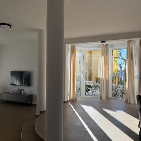 Exclusive Vista Hills Blue Horizon Apartment Sevid