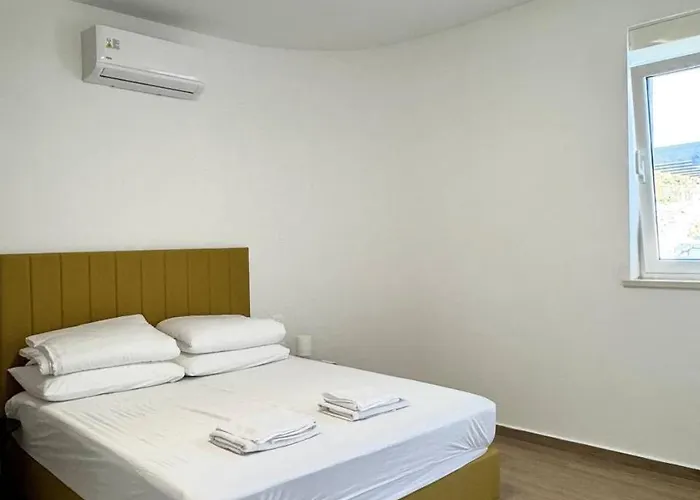 Exclusive Vista Hills Blue Horizon Daire