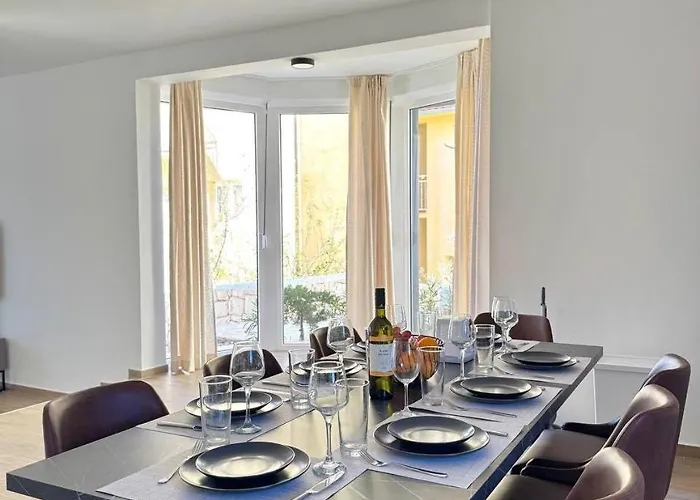 Exclusive Vista Hills Blue Horizon Daire